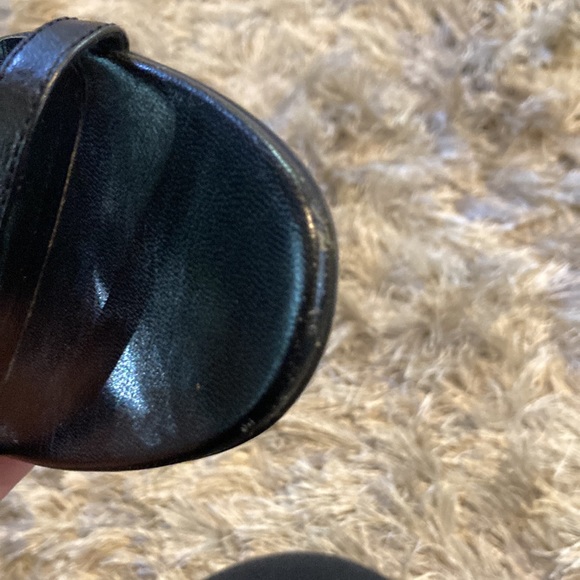 AUTHENTIC GUCCI Sandal US 7 - Picture 12 of 14